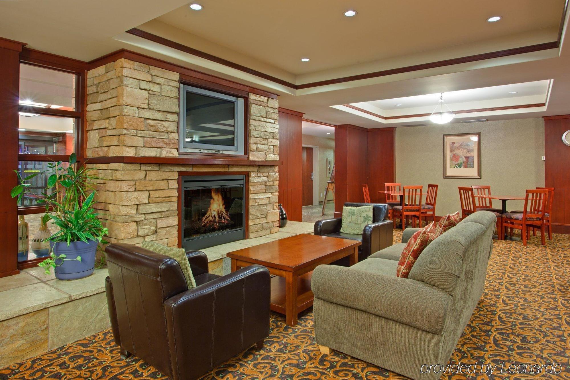 Holiday Inn Express Hotel & Suites Sherwood Park-Edmonton Area By Ihg Interior foto
